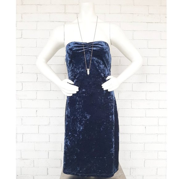 Guess Strapless Velour Dress - Picture 4 of 7